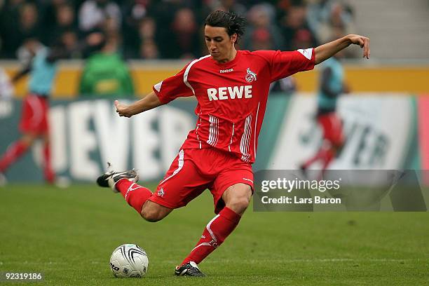 Pedro Geromel of Koeln runs with the ball during the Bundesliga match between Borussia Moenchengladbach and 1. FC Koeln at Borussia Park Stadium on...