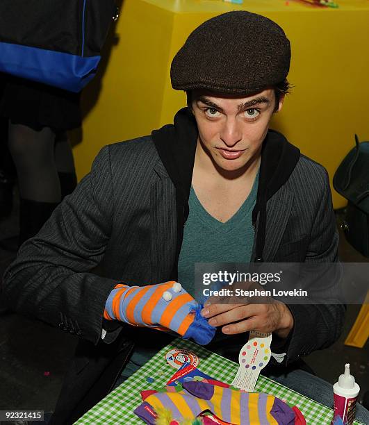 Actor Vincent Piazza attends the Elizabeth Glaser Pediatric AIDS Foundation "Kids for Kids Family Carnival" at Industria Superstudio on October 24,...