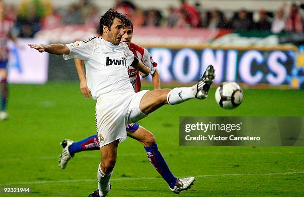 Raul Gonzalez of Real Madrid controls the ball during the La Liga match between Sporting Gijon and Real Madrid at El Molinon Stadium on October 24,...