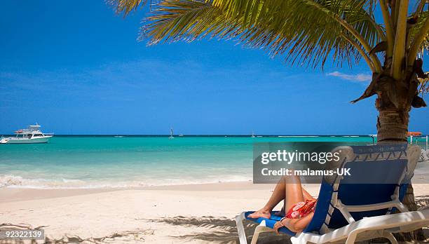 relajante caribe - jamaica fotografías e imágenes de stock