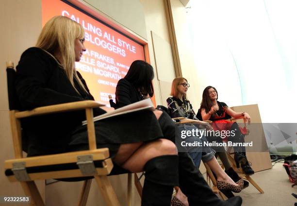 Fashion bloggers Laura McGrath, Julia Frakes and Arabelle Sicardi attend TEEN VOGUE'S Fashion University at Conde Nast on October 24, 2009 in New...