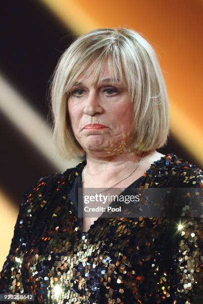 Mary Roos appears on stage during the Goldene Kamera awards at Messehallen on February 22, 2018 at the Messe Hamburg in Hamburg, Germany.