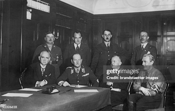 First meeting of the Council of Ministers. Seated : Ludwig Siebert, State Commissioner Franz von Epp, Wagner, Hans Schemm. Standing : The...