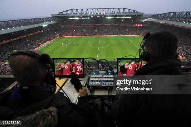 Post Commentator Commentators Photos and Premium High Res Pictures - Getty Images