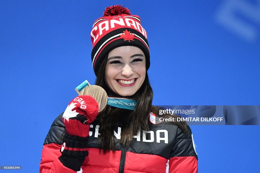 TOPSHOT-FSKATING-OLY-2018-PYEONGCHANG-MEDALS