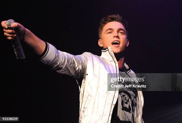 Singer Jesse McCartney performs onstage during City of Hope's 2nd Annual Concert For Hope at Nokia Theatre L.A. Live on October 25, 2009 in Los...