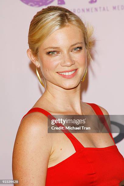 Amy Smart arrives to the 20th Anniversary - 2009 EMA Awards held on the backlot at Paramount Studios on October 25, 2009 in Los Angeles, California.