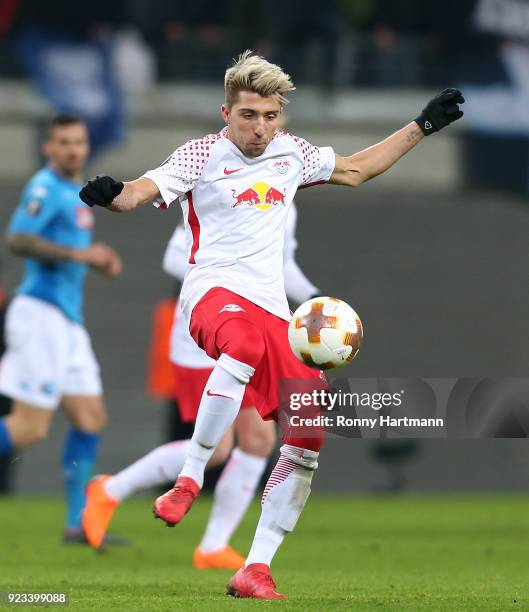 Kevin Kampl of Leipzig controls the ball during the UEFA Europa League Round of 32 match between RB Leipzig and Napoli at the Red Bull Arena on...