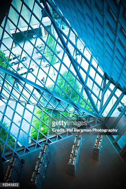 seattle central library - seattle public library stock pictures, royalty-free photos & images