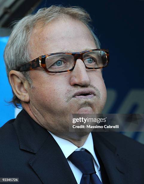 Luigi Del Neri head coach of UC Sampdoria reacts during the Serie A match between UC Sampdoria and Bologna FC at Stadio Luigi Ferraris on October 24,...