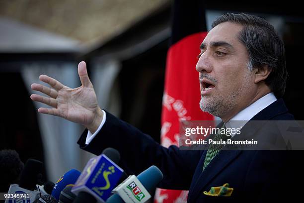 Top presidential challenger Abdullah Abdullah speaks to the media during a press conference inside his home October 26, 2009 in Kabul, Afghanistan....