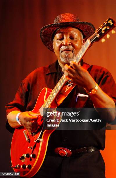 American Blue musician Jody Williams plays guitar as he performs, with the Bo Diddley Reunion Band, on Grant Park's Petrillo Music Shell stage during...