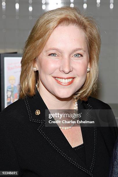 Sen. Kristen Gillibrand promotes the Yum-o! Lunch Program at P.S. 89 / I.S. 289 on October 26, 2009 in New York City.