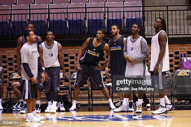 Assistant coach Damon Stoudamire, Sam Young, Mike Conley, Leon Rodgers, Marcus Williams, O.J. Mayo and DeMarre Carroll of the Memphis Grizzlies...