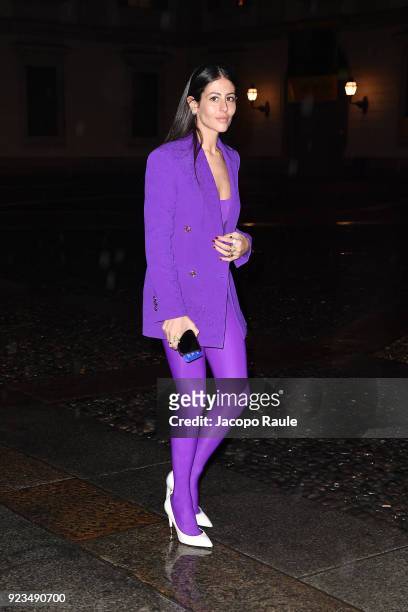 Gilda Ambrosio arrives at the Versace show during Milan Fashion Week Fall/Winter 2018/19 on February 23, 2018 in Milan, Italy.