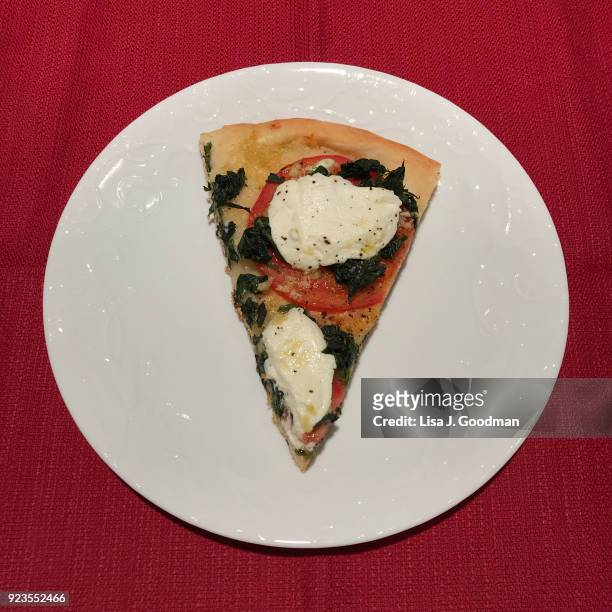 slice of white pizza (bianca) - vit pizza bildbanksfoton och bilder
