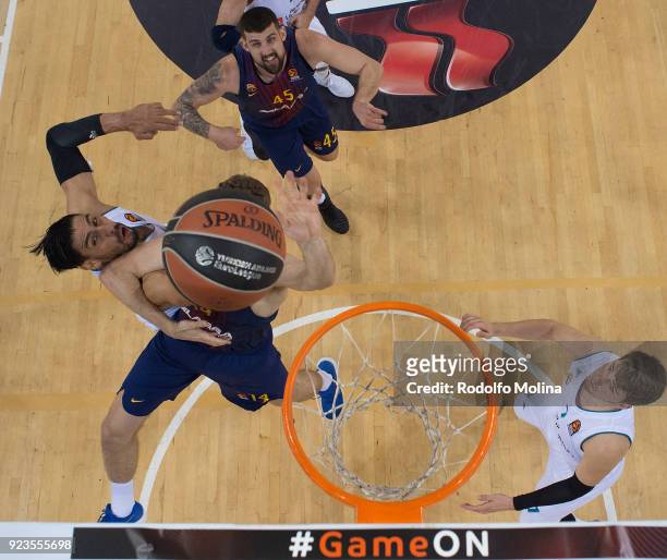 Gustavo Ayon, #14 of Real Madrid competes with Aleksandar Vezenkov, #14 of FC Barcelona Lassa during the 2017/2018 Turkish Airlines EuroLeague...