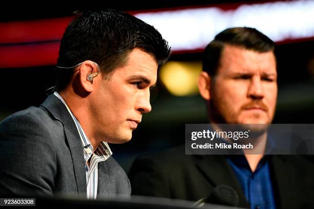 Boxing Rounds Commentator 443 Commentators Desk Stock Photos, High-Res Pictures, and Images ...