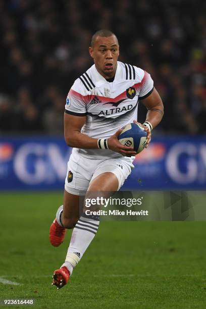 Gael Fickou of France in action during the NatWest Six Nations match between France and Italy at Stade Velodrome on February 23, 2018 in Marseille,...