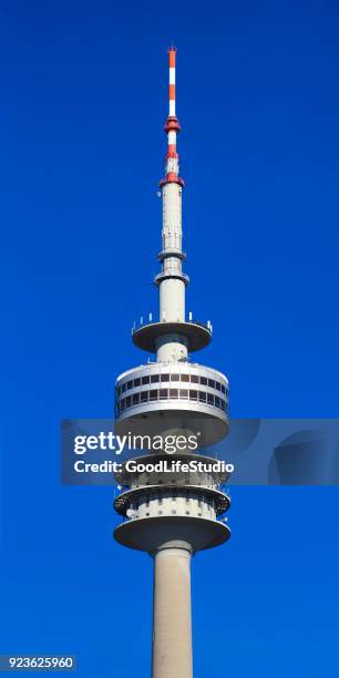 olympiaturm münchen - olympiaturm stock-fotos und bilder