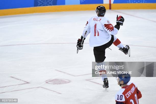 Canada's Chris Kelly celebrates scoring in the men's bronze medal ice hockey match between the Czech Republic and Canada during the Pyeongchang 2018...