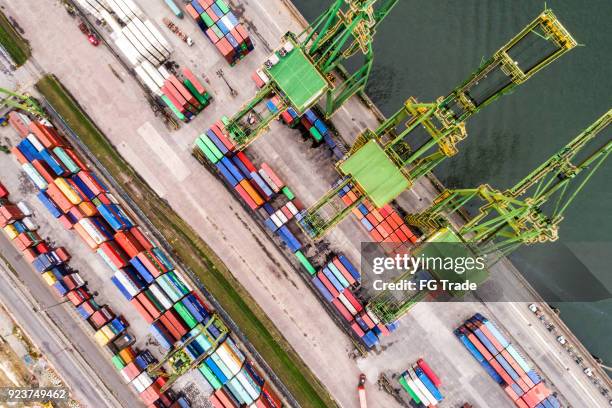 Container Port Anchorage 3,988 Port Of Anchorage Stock Photos, High-Res Pictures, and Images ...