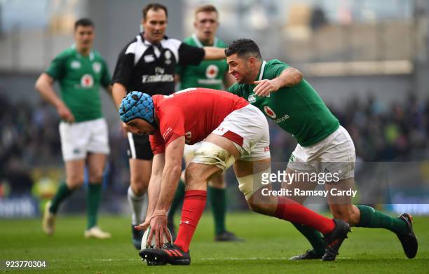 Dublin , Ireland - 24 February 2018; Justin Tipuric of Wales is tackled by Rob Kearney of Ireland during the NatWest Six Nations Rugby Championship...