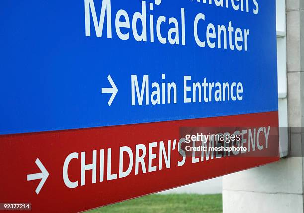 children emergency room sign - acute illness stock pictures, royalty-free photos & images