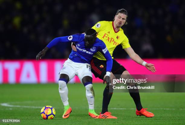 Sebastian Prodl of Watford puts pressure on Oumar Niasse of Everton during the Premier League match between Watford and Everton at Vicarage Road on...