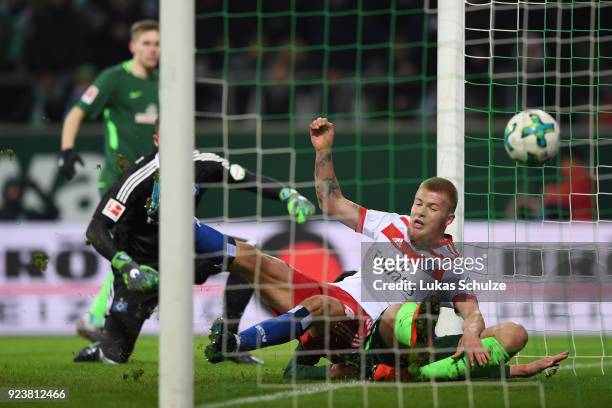 Ishak Belfodil of Bremen about to score a goal to make it 1:0 during the Bundesliga match between SV Werder Bremen and Hamburger SV at Weserstadion...