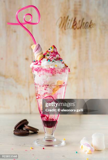 milkshake - strawberry syrup stock pictures, royalty-free photos & images