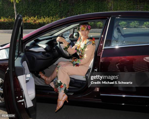 Actress Jamie Lee Curtis, arrives in a Honda hydrogen car at the Barker Hanger on October 24, 2009 in Santa Monica, California.