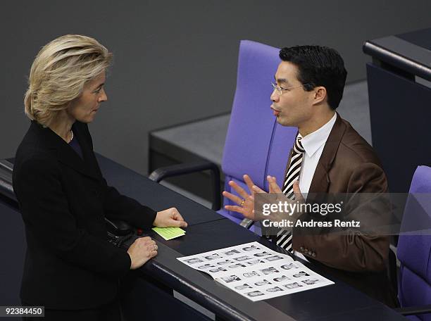 Health Minister designate Philipp Roesler of the German Free Democrats and German Family Minister Ursula von der Leyen of the German Christian...