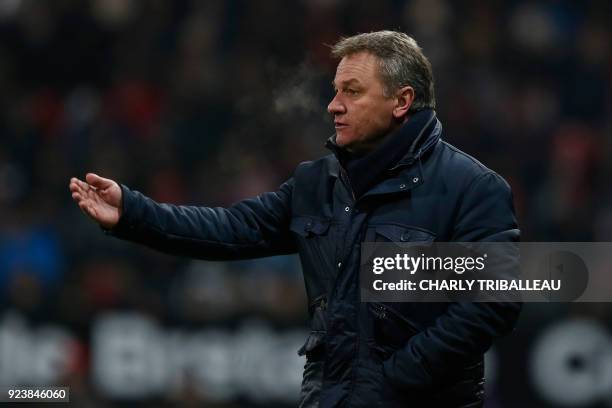 Metz's head coach Frederic Hantz gestures during the French L1 football match between Guingamp and Metz on February 24 at the Roudourou Stadium in...