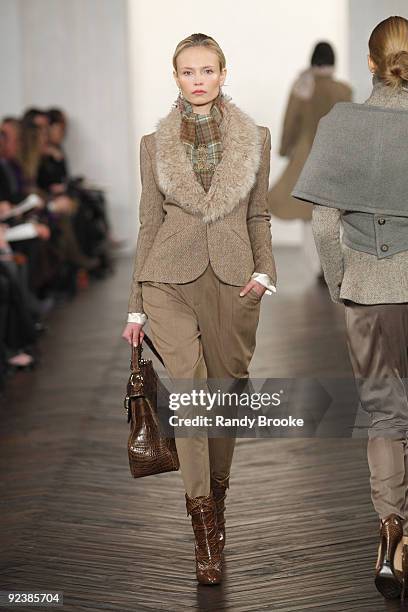 Model walks the runway wearing Ralph Lauren Fall 2009 during Mercedes-Benz Fashion Week at Skylight Studio on February 20, 2009 in New York City.