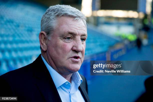 Steve Bruce manager of Aston Villa during the Sky Bet Championship match between Sheffield Wednesday and Aston Villa at Hillsborough on February 24,...