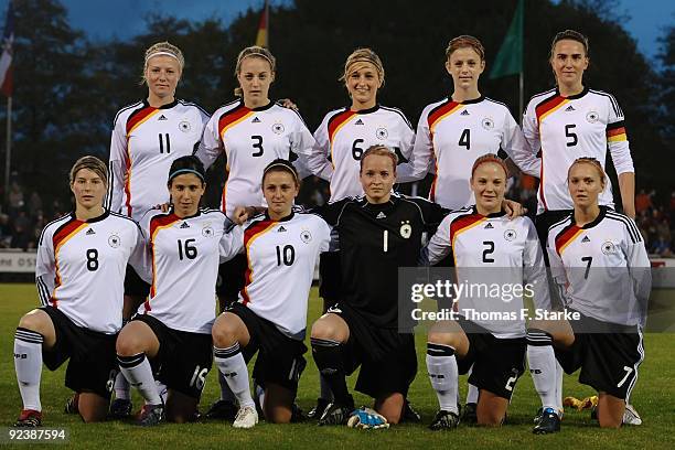 The german team Annika Doppler, Carolin Simon, Kathrin-Julia Hendrich, Johanna Elsig and Valeria Kleiner Marie-Louise Bagehorn, Hasret Kayicki,...
