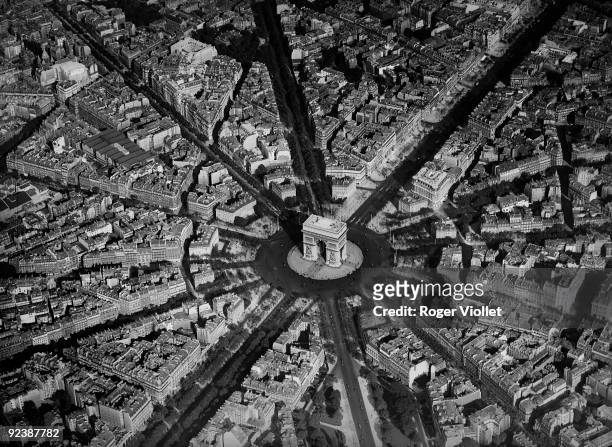 Paris, The Arc de Triomphe, Aerial view.