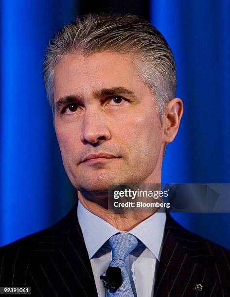 Jeff Smisek, president and chief operating officer of Continental Airlines Inc., speaks during a media briefing in New York, U.S., on Tuesday, Oct....