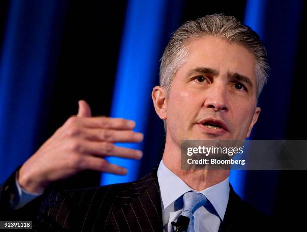 Jeff Smisek, president and chief operating officer of Continental Airlines Inc., speaks during a media briefing in New York, U.S., on Tuesday, Oct....