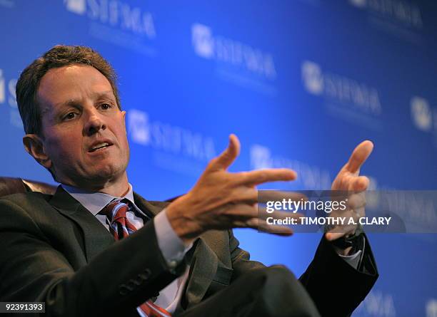 Tim Geithner 238 Treasury Secretary Timothy Geithner Interview Stock Photos, High ...