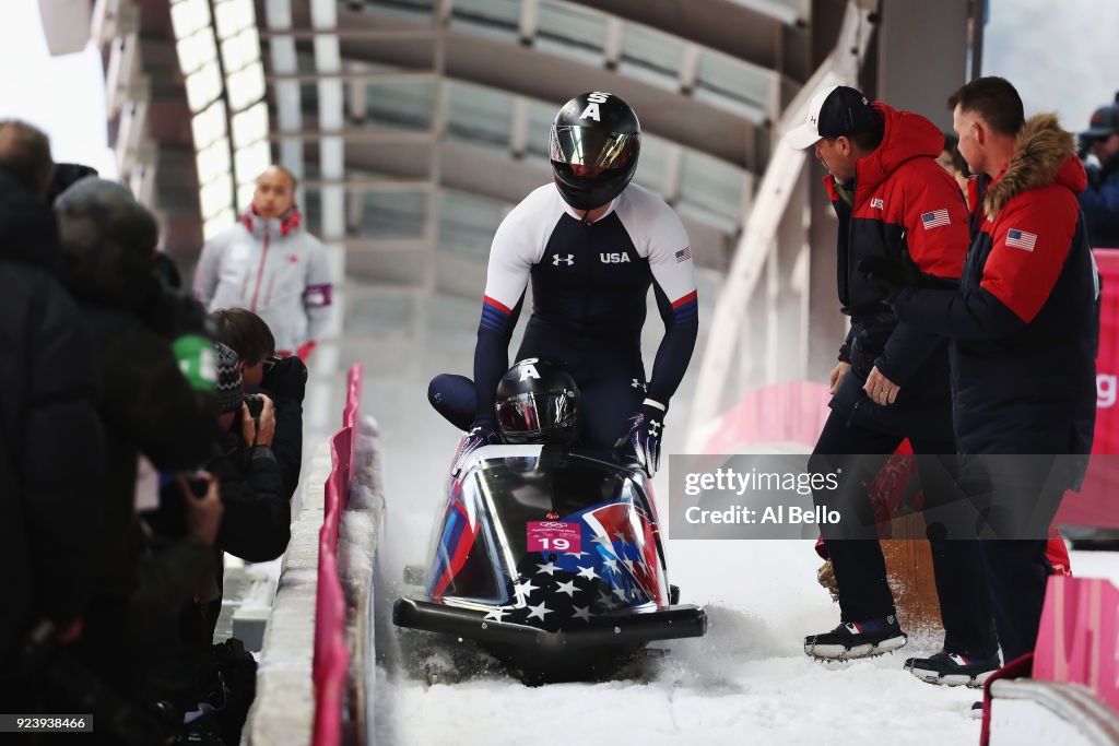 Bobsleigh - Winter Olympics Day 16