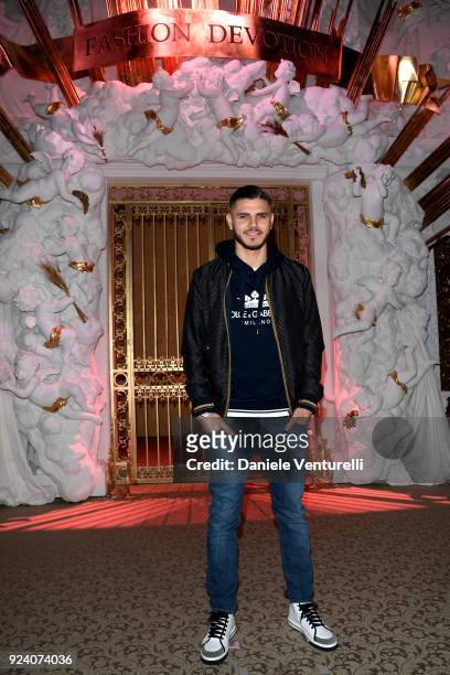 Mauro Icardi attends the Dolce & Gabbana show during Milan Fashion Week Fall/Winter 2018/19 on February 25, 2018 in Milan, Italy.