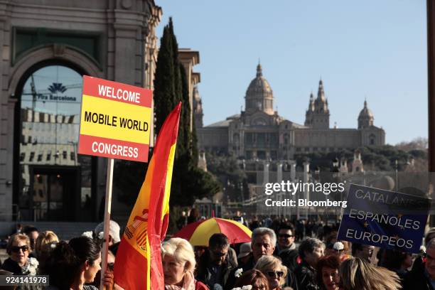 Pro-Spain supporters take part in a demonstration ahead of the Mobile World Congress in Barcelona, Spain, on Sunday, Feb. 25, 2018. At the wireless...