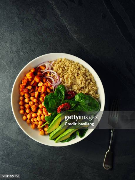 healthy quinoa vegan bowl - quinoa and chickpeas stock pictures, royalty-free photos & images