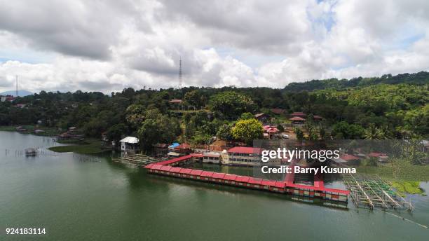 tondano lake. - sulawesi norte imagens e fotografias de stock