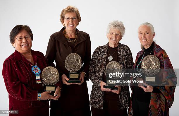 Helen Devore Waukazoo, Kathy Hull, Agnes Stevens and Jane Goodall receive the Minerva Award at The 2009 Women's Conference at Long Beach Convention...