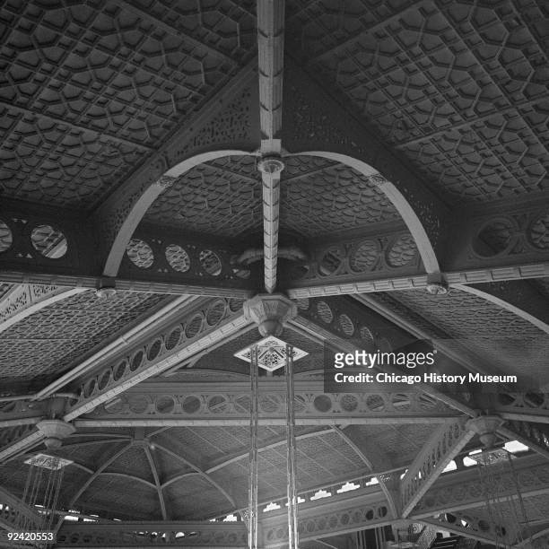 Interior view of the ceiling details in the Rookery Building lobby, at 209 South LaSalle Street, on the corner of La Salle and Adams streets in the...
