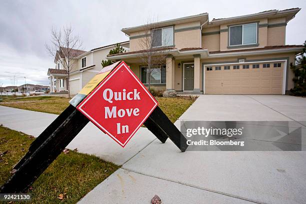 September Quick Move In 266 National Homeownership Month Stock Photos, High-Res Pictures, and ...