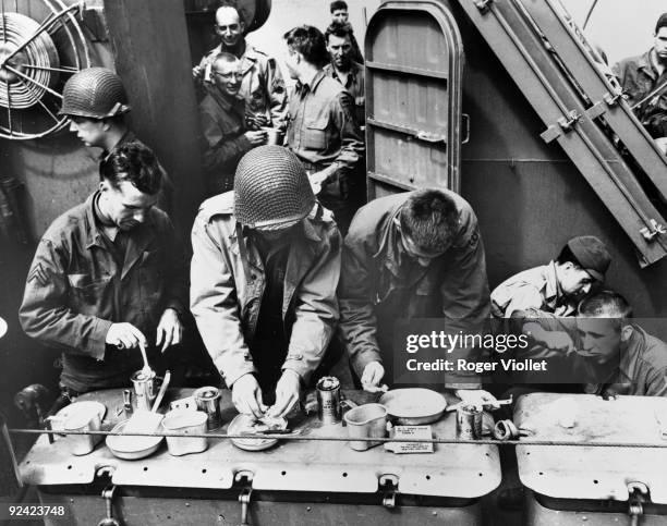 Us!daily Su Rival Ration 99 Us Military Food Rations Stock Photos, High-Res Pictures, and Images ...